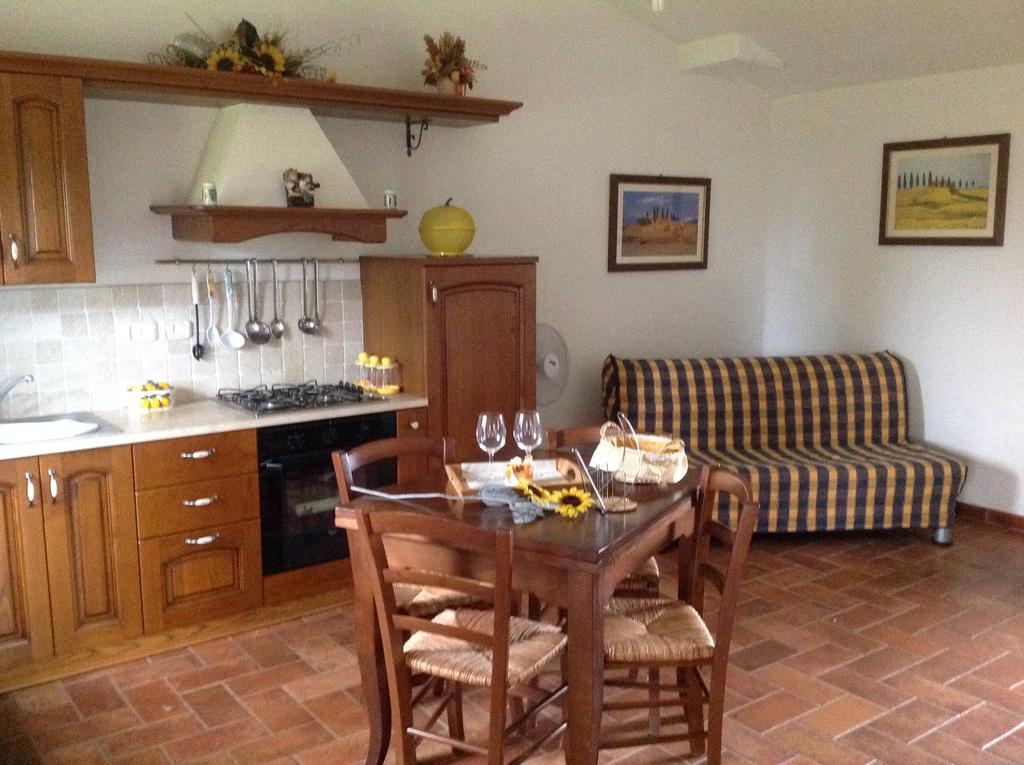 Agriturismo Il Canto Della Gallina 호텔 Villastrada  외부 사진